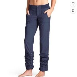 Athleta Shasta Convertible Cargo Pants
